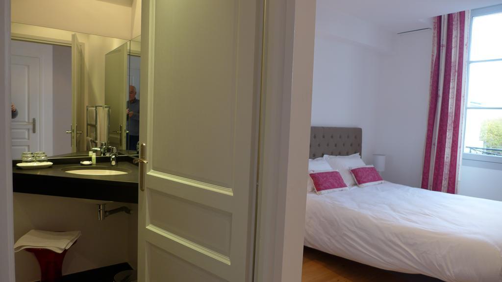 Les Versaillaises Versalles Habitación foto